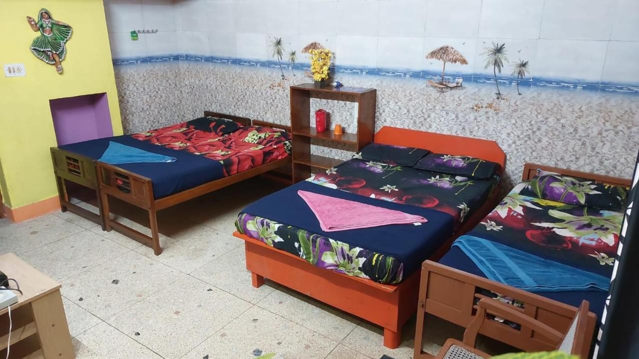 Honey Palace Homestay Madikeri Esterno foto